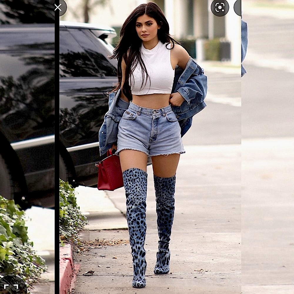 ❌❌SOLD‼️❌❌Brand New* Dolce & Gabbana famous leopard denim thigh high boots